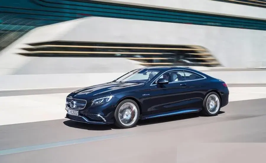 مرسيدس بنز AMG S 65 كوبيه